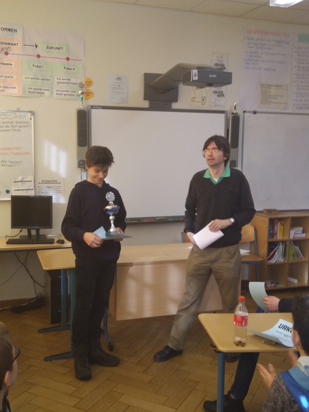 dT1hSFIwY0Rvdkx6TmpMV3hwZG1VdVpHeGhiaTVqYVc1bGRHbGpMbVJsTDIxaGFXd3ZZMnhwWlc1MEwybHVkR1Z5Ym1Gc0wyRjBkR0ZqYUcxbGJuUXZaRzkzYm14dllXUXZkR0YwZERCZk1TMHRMWFJ0WVdreE5URXhabVE0WWpOaFltVXdNem